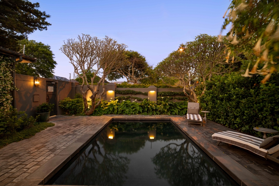 8 Bedroom Property for Sale in Claremont Western Cape